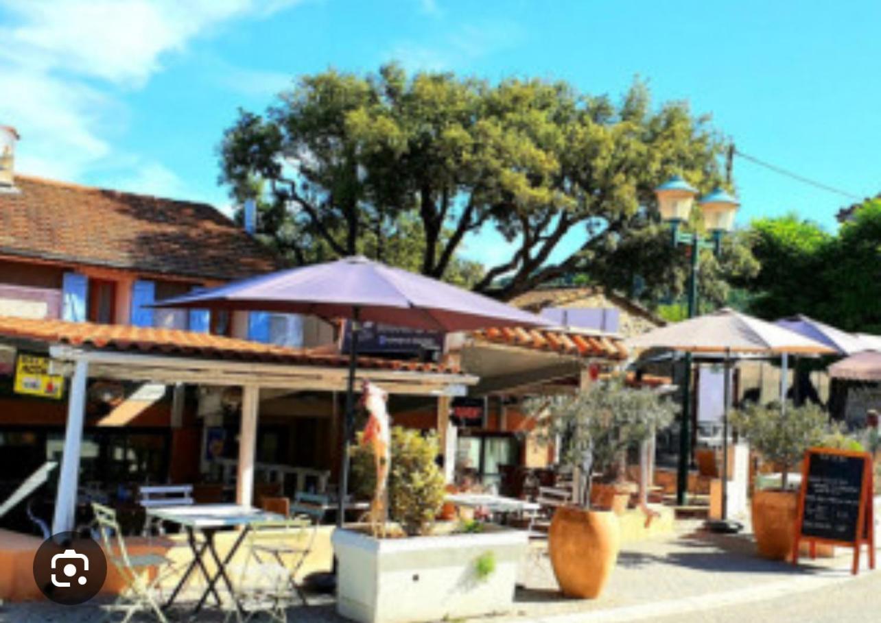 Villa Au Coeur De La Provence Evenos Bagian luar foto